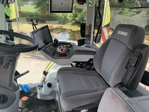 Claas Arion 660 CMATIC