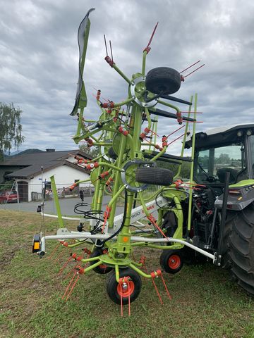 Claas Volto 900