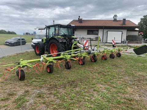 Claas Volto 900