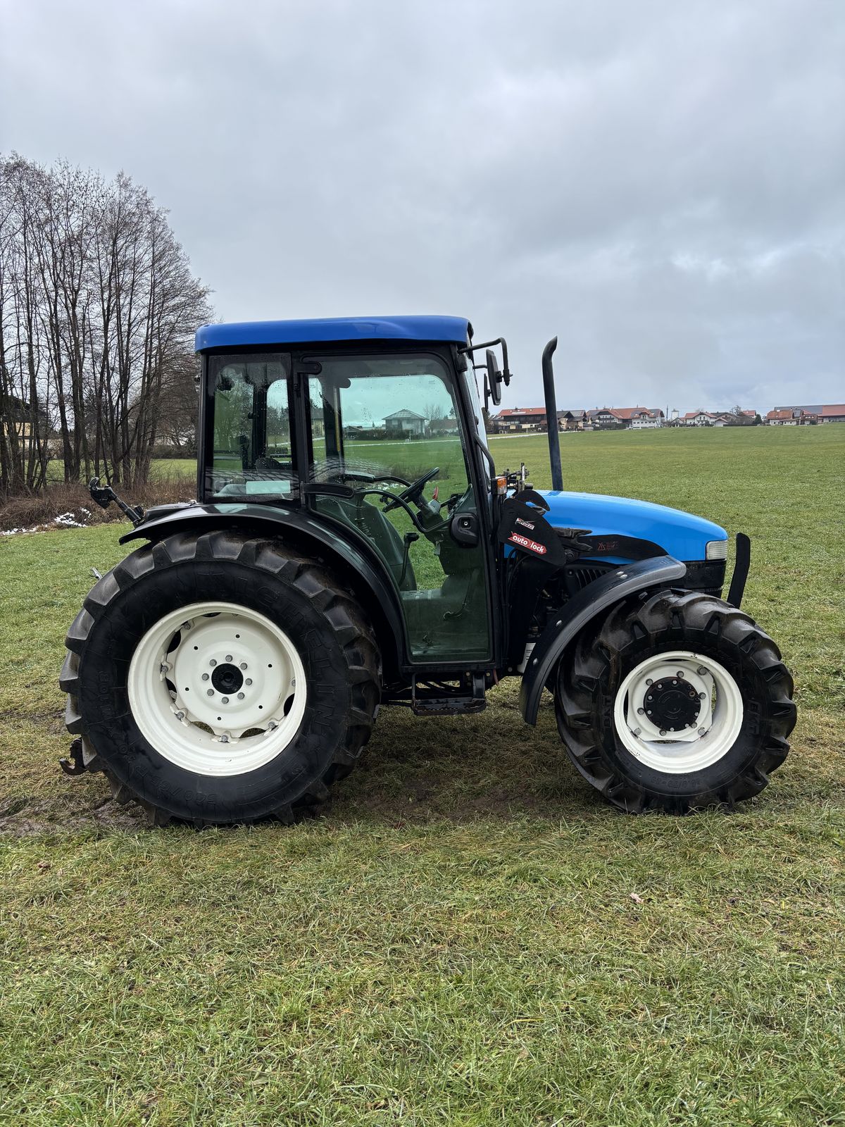 New Holland TN-D 70 2