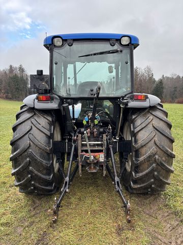 New Holland TN-D 70