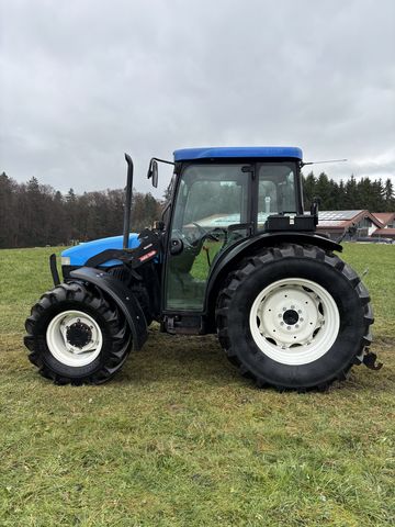 New Holland TN-D 70