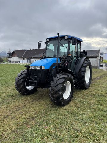 New Holland TN-D 70