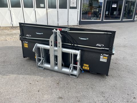 Fliegl Gigant 2200