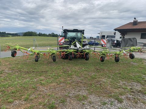 Claas Volto 900