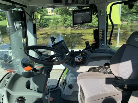 Claas Arion 550 CMATIC