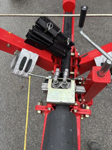 Pöttinger Pöttinger Hit 8.9 T