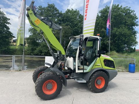 Claas Torion  530