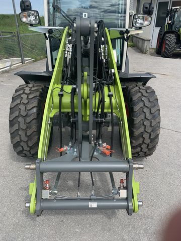 Claas Torion  530