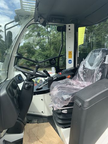 Claas Torion  530