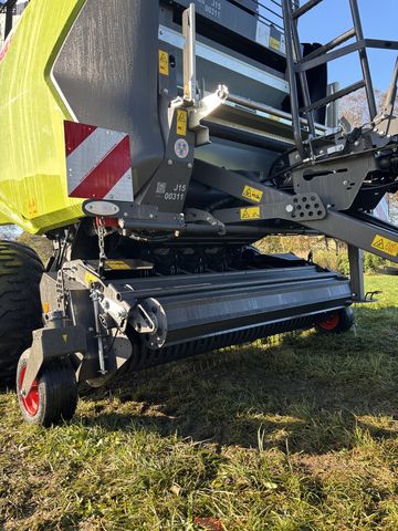 Claas Claas Variant 585 RC