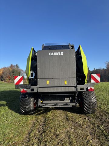 Claas Claas Variant 585 RC