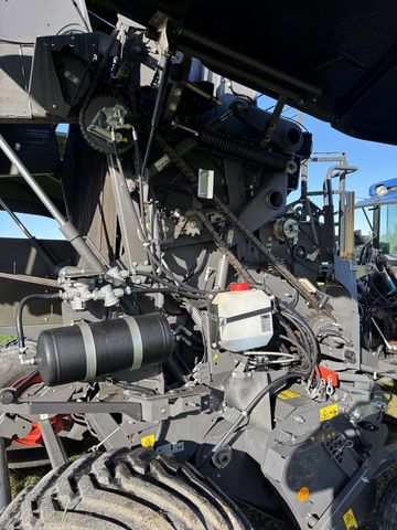 Claas Claas Variant 585 RC