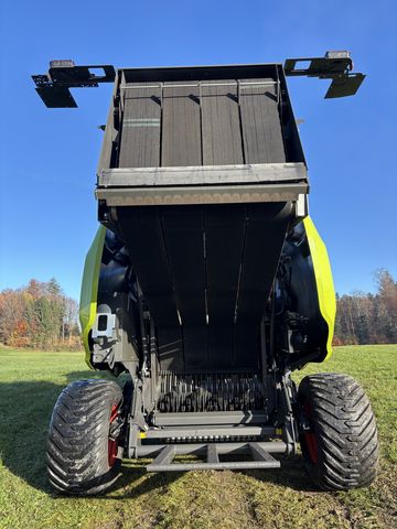 Claas Claas Variant 585 RC