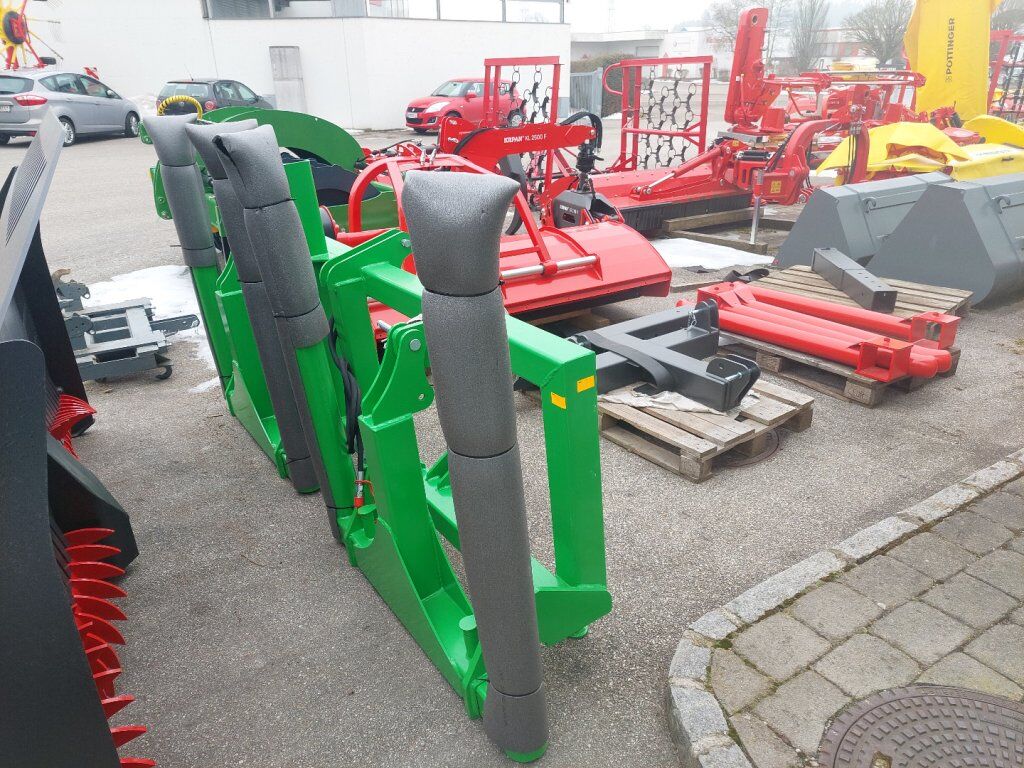 Stekro Doppelballengabel Hydr.zum Heben 2