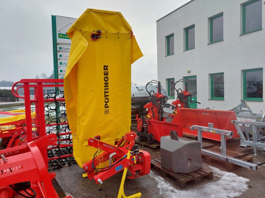 PÖTTINGER NOVADISC 302 2