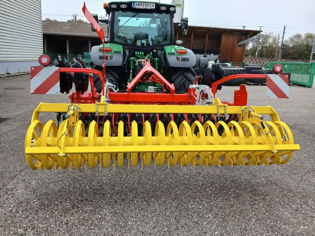 Pöttinger TERRADISC 3001 2