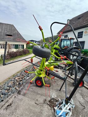 Claas Volto 45