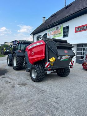 Massey Ferguson RB 4160 V Xtra