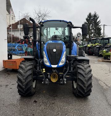 New Holland T5.100 Electro Command