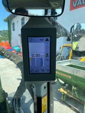 Claas Arion 460 CIS