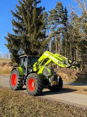 Claas Arion 650 CMATIC