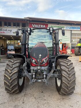 Valtra G135 ACTIVE