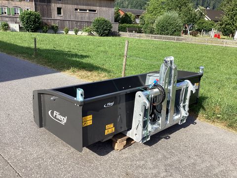 Fliegl Heck- und Hochkippschaufel  Gigant 
