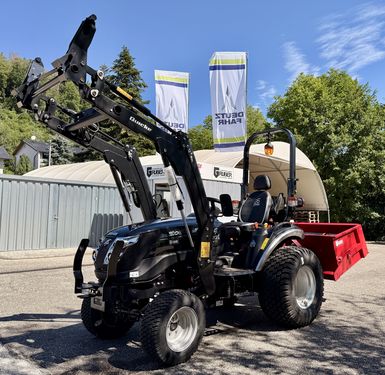 Solis 26 HST mit Frontlader