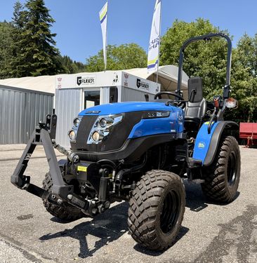 Solis 26 6+2 Fronthydraulik & Joystick