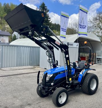 Solis 26 HST mit GT Paket und Frontlader