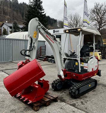 Takeuchi TB216