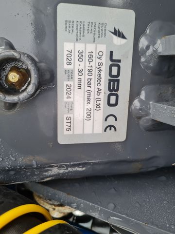 3707-39c6f8f2d9b287a7386c77369562b335-6731962