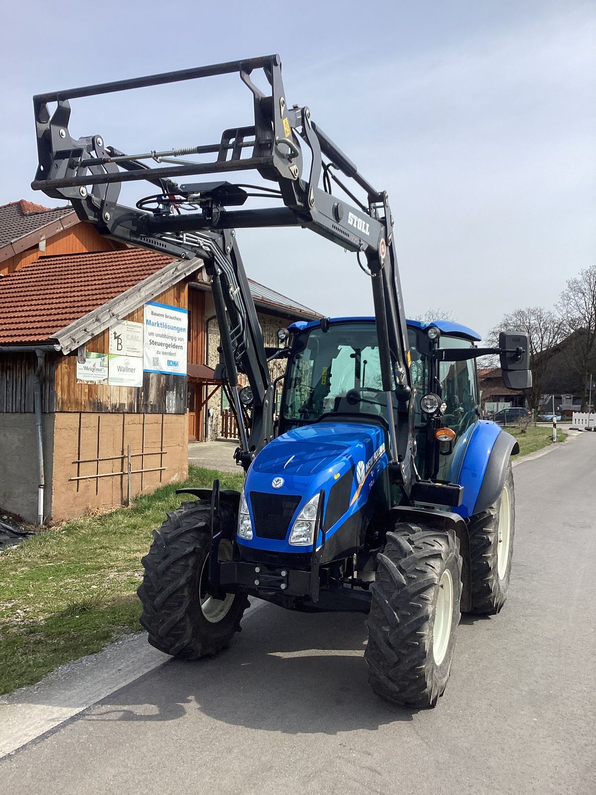 New Holland T4.55 mit Frontlader 2