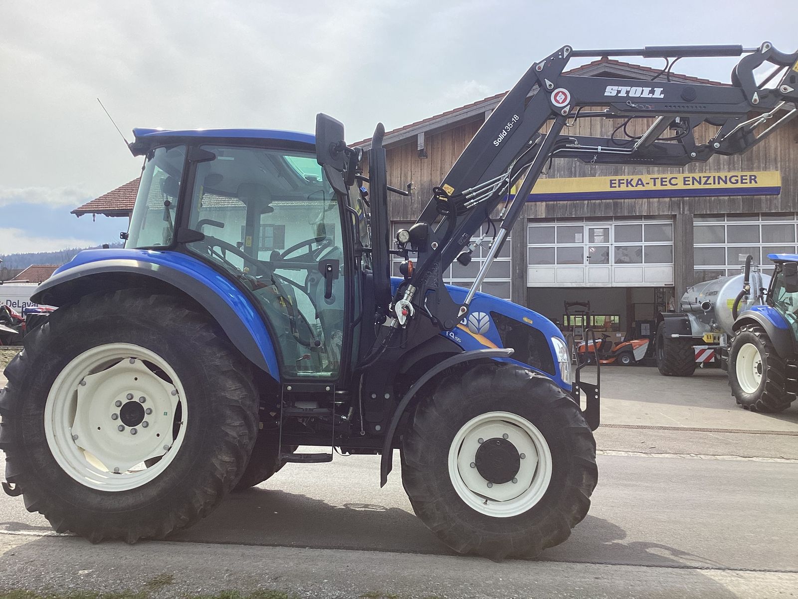 New Holland T4.55 mit Frontlader 3