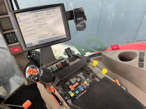 Case IH Optum CVX