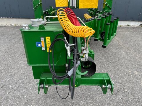 McHale 998 Highspeed Quaderballenwickler