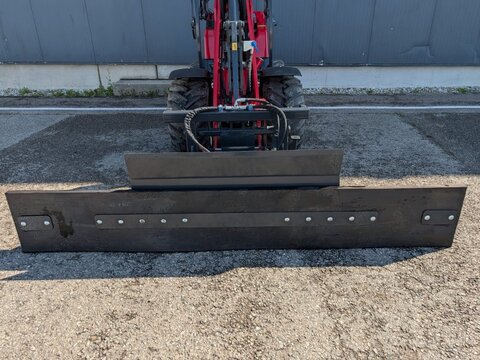 Sonstige Gummischieber 2,60m Hydraulisch