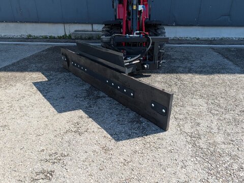 Sonstige Gummischieber 2,60m Hydraulisch