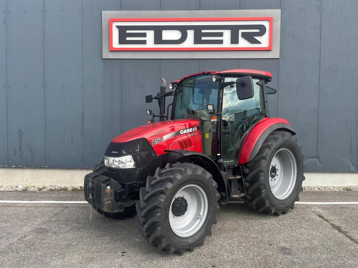 Case IH Farmall C85 Neue Reifen 1