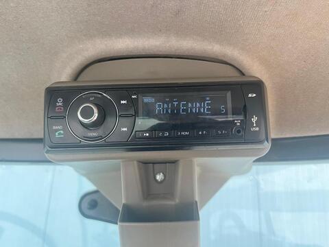 Case IH Farmall C85 Neue Reifen