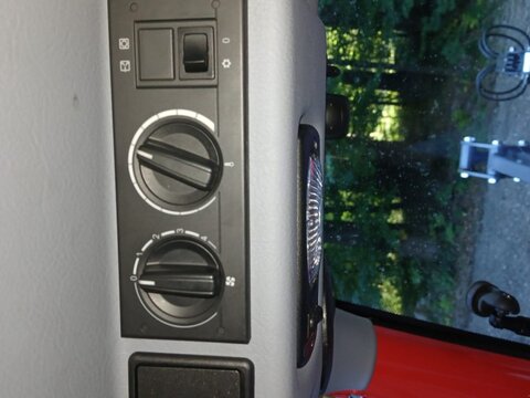 Lindner Lintrac 75 LS