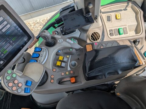 Deutz-Fahr Agrotron 7230 TTV