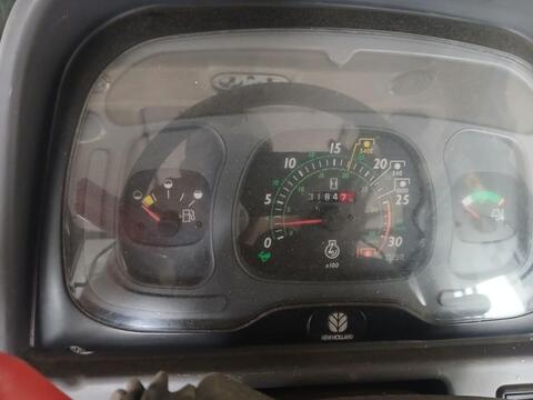 New Holland TL 100
