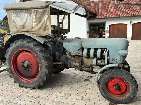Eicher EM 300