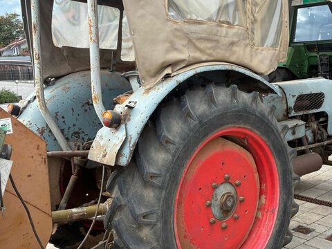 Eicher EM 300