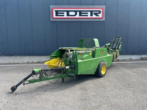 John Deere 349