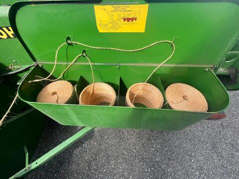 John Deere 349