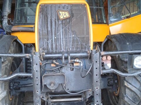 JCB Fastrac 3185 2