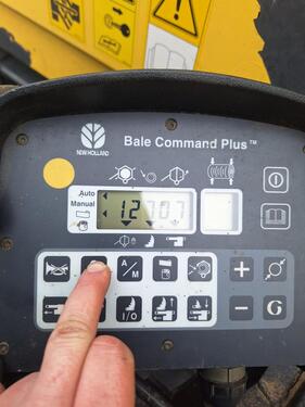 New Holland BR 6090 CropCutter